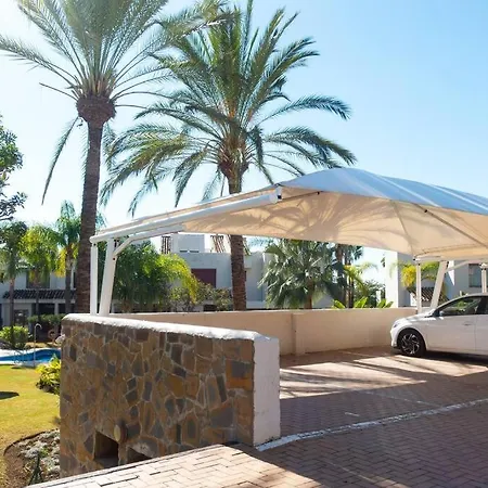 Stunning 2 Bd Townhouse By Hostlovers Apartment Estepona