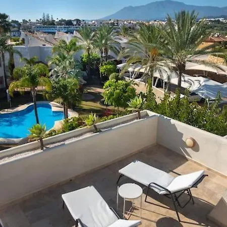 Stunning 2 Bd Townhouse By Hostlovers * Estepona